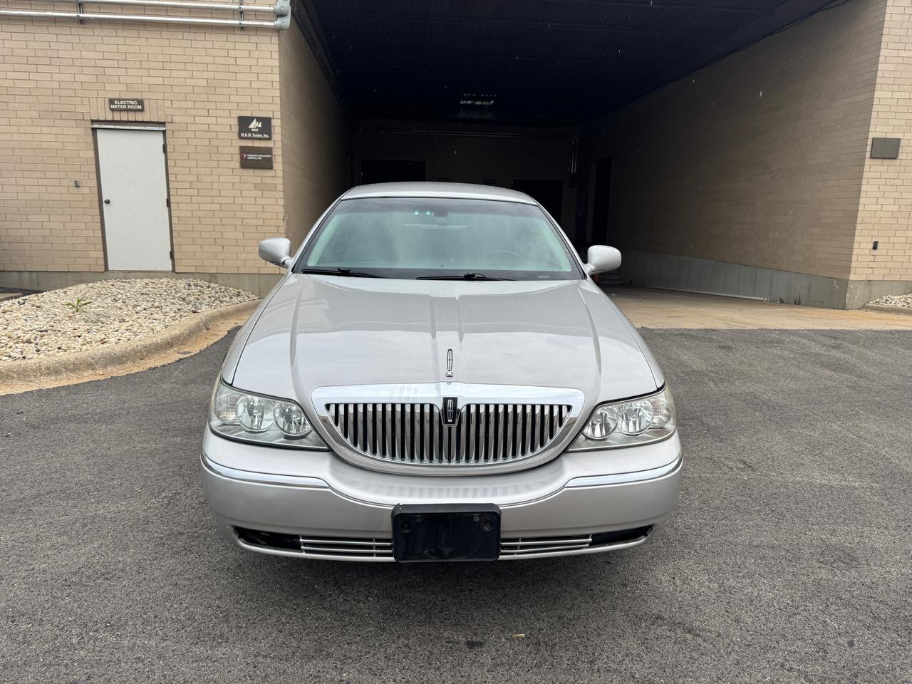 lincoln town car 2007 1LNHM81V07Y623951 image lincoln town car 2007 1LNHM81V07Y623951 image